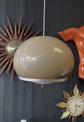 1970 guzzini style pendant - style,