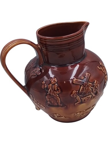 Arthur wood pint embossed - arthur,
