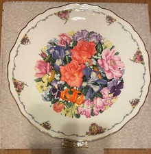 8 plates - "Queen Mother's Favourite Flowers' from Bradford Exchange