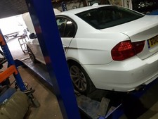 Bmw 318d e90 lci - lci, breaking