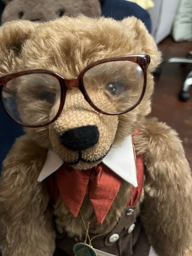 Hermann wall street bear - wall,