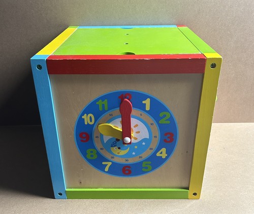 Wooden farm animal - animal, activity