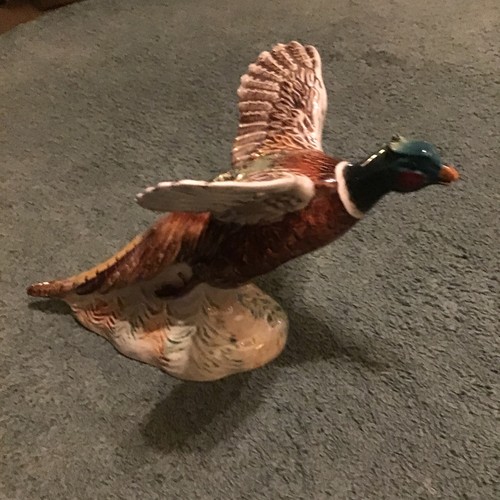 Beswick pheasant flying - beswick,