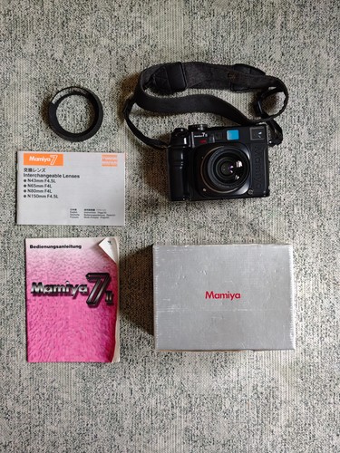 Mamiya medium format 6x7 - ii,