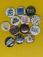Set of 13 Badges - Indie