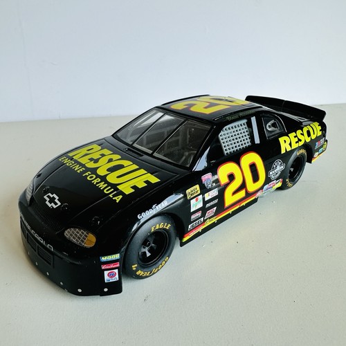 Racing champions scale - racing,