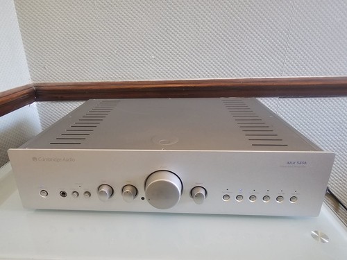Cambridge audio azur 540a - cambridge,