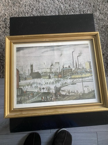 Lowry framed prints - s,