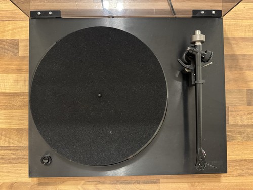 Rega planar black - planar, p3