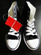 Women/Men Donnay Leecon Mid Canvas shoes/ sneakers black size 5 NWT (not boxed)