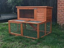 Rabbit guinea pig hutch - /,