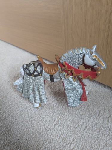Papo medieval war horse with - medieval,