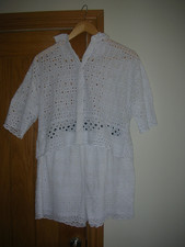 Tesco white broderie - f&f,