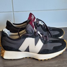 New Balance 327 Trainers