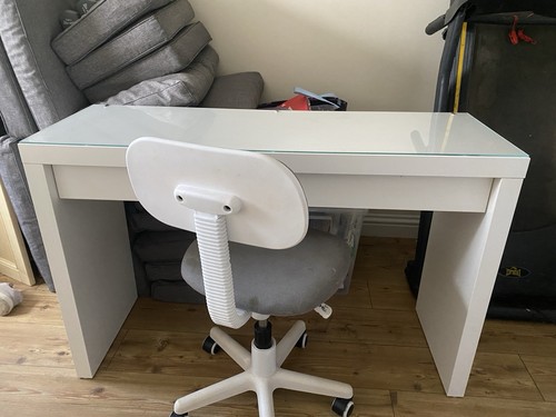 Ikea desk chair - desk,