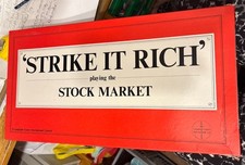 Vintage 1984 Strike It Rich