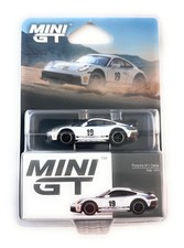 Mini GT 1:64 Porsche 911 Dakar