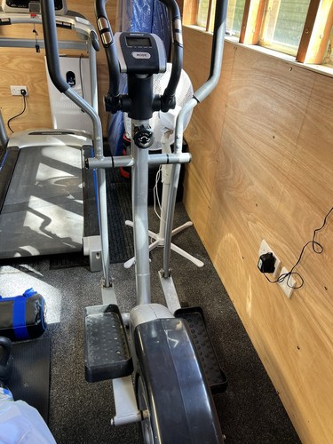 Cross step trainer - cross,