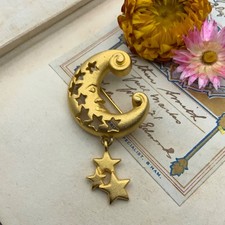 Vintage Crescent Moon Stars Celestial Brushed Gold Tone Brooch Pin 1990s