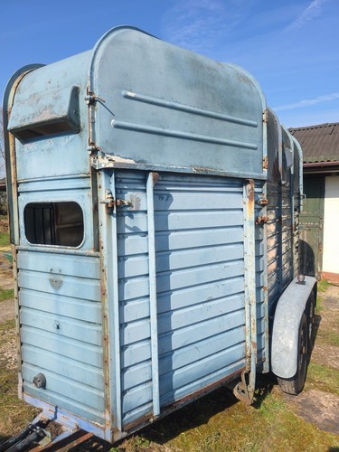 Rice horsebox trailer for - rice,