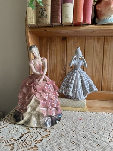 Vintage crinoline lady - vintage,
