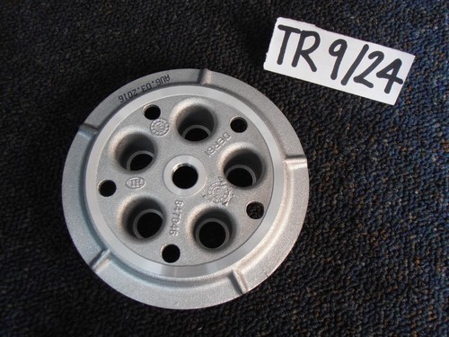 Aprilia clutch cap - clutch,