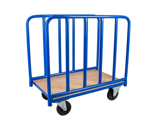 Workhorse long goods truck - long,