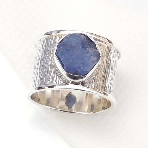 Aquamarine raw gemstone - raw,
