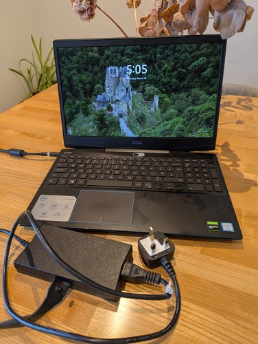 Dell 3590 6 - g3, 15