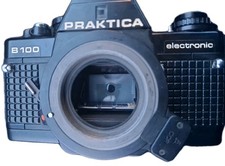 Praktica B100 Electronic 35mm