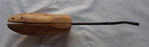 Vintage wood shoe tree - wood,