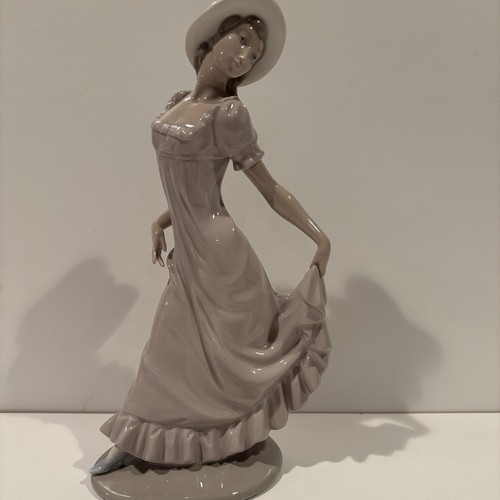 Nao lladro spain - by,