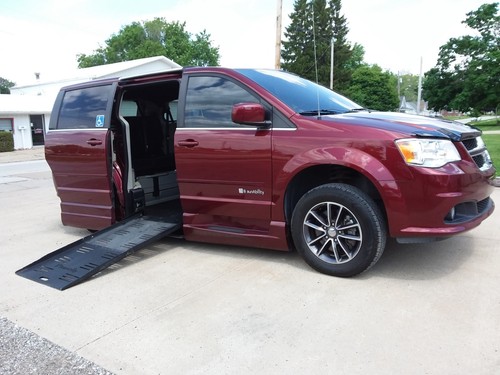 2017 dodge grand caravan - 2017, hand