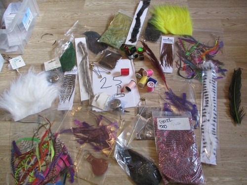 Job lot fly - lot, tying