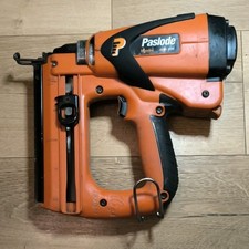 Paslode IM65 F16 Brad nailer