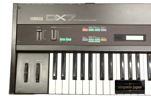 Yamaha dx7 synthesizer - yamaha,