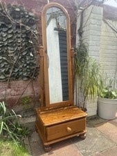 Focal Solid Pine Freestanding