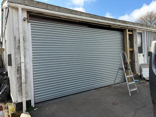 Roller shutter doors all - doors,