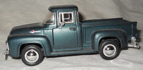 Scale 5603 1956 ford - ss, 5603: