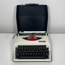 Vintage Imperial Sahara Typewriter Cream/Black With Case