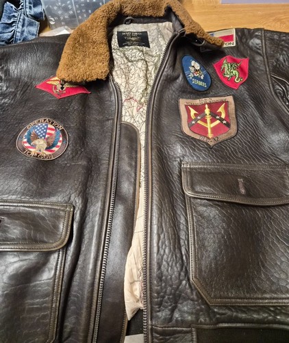 Top gun bomber - gun, jacket