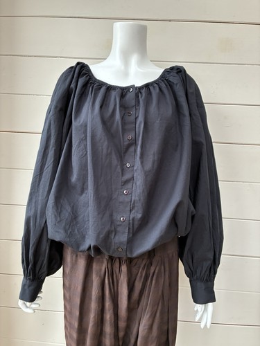 Chic black cotton blouse - black,