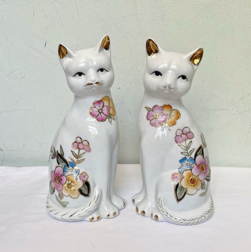 Vtg 60s pair - pair, porcelain