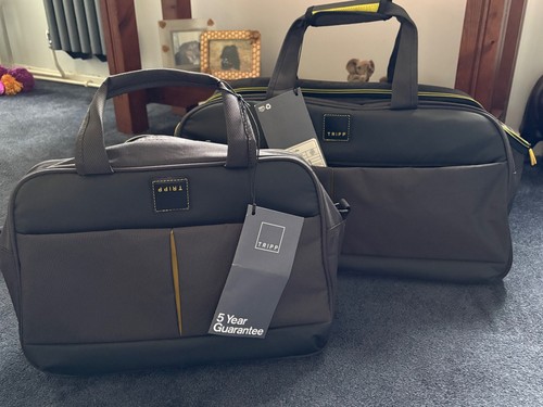 Tripp graphite grey holdall - grey,