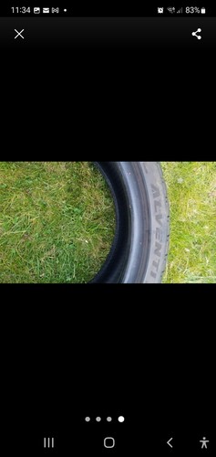 Low profile tyre - 245, zr