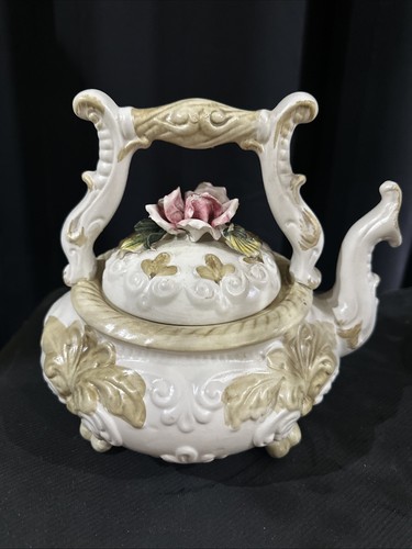 Capodimonte teapot italian - capodimonte,