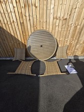DAALS 4 Seater Round Rattan