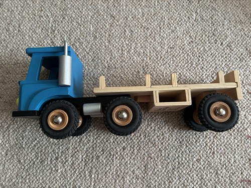 New classic toys lorry - new,