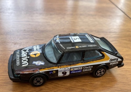 Burago 4101 1983 - saab, 900