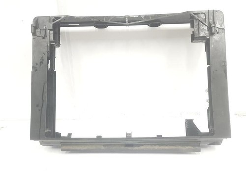 17112284247 radiator bracket
